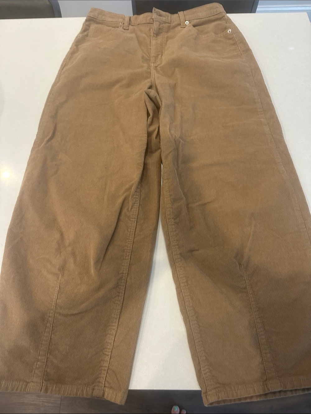 Universal Thread Wide-Leg Cropped Corduroy Pants in Camel Brown